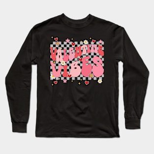 Groovy Checkered Valentine Vibes Valentines Day Womens Girls Long Sleeve T-Shirt